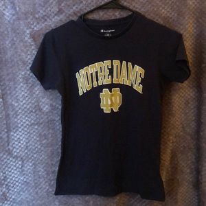 Women’s Small Notre Dame Shirt